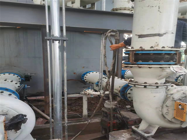 新泰设备基础沉降下沉注浆加固增加荷载